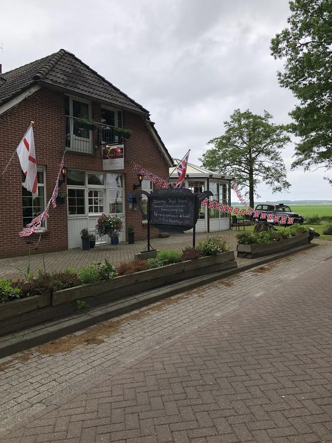 Lucy'S Inn Eesergroen Exterior foto